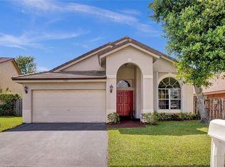 3425 NW 122nd Ave, Sunrise, FL 33323