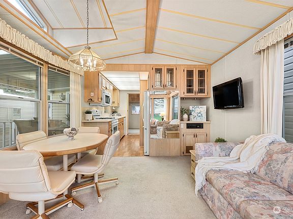 4th image of 7954 Birch Bay Drive #38