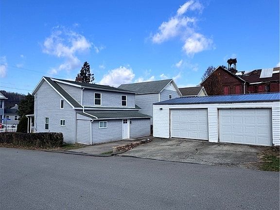 3rd image of 128 Connellsville St