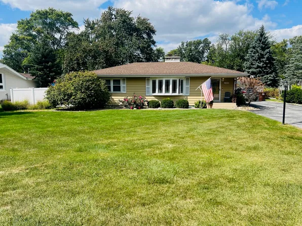11026 Hiawatha Blvd, Mokena, IL 60448
