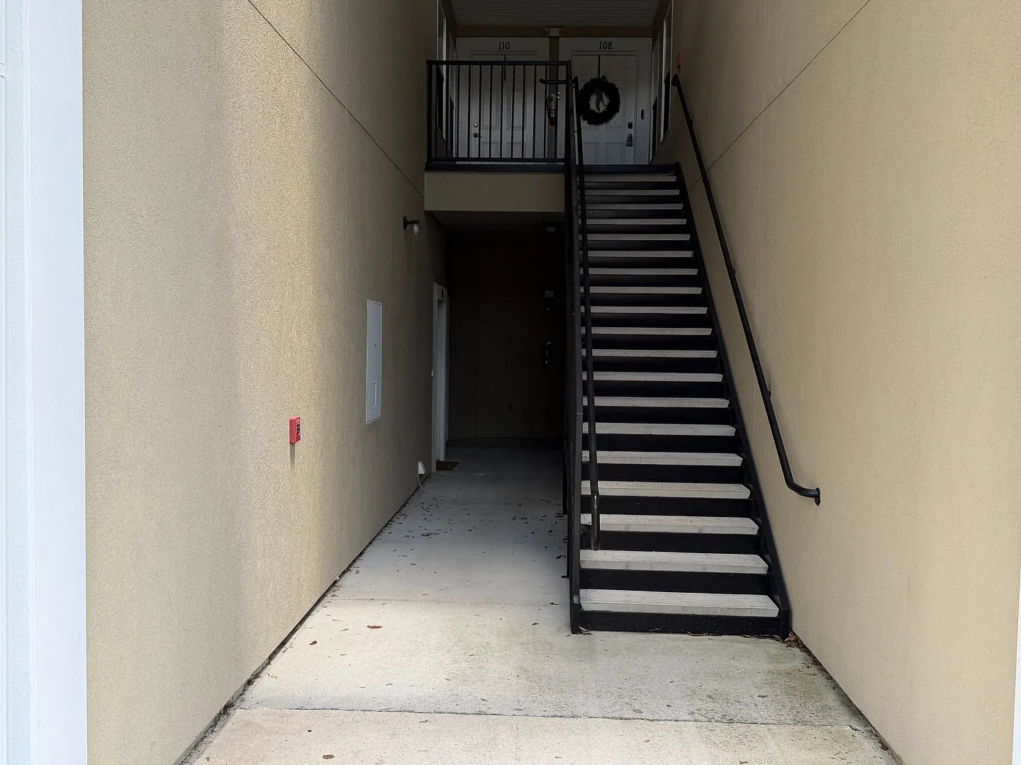 7071 Deer Lodge Cir #103 — Photo 2