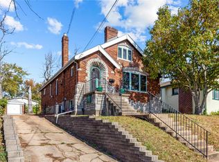 7243 Zephyr Pl, Saint Louis, MO 63143