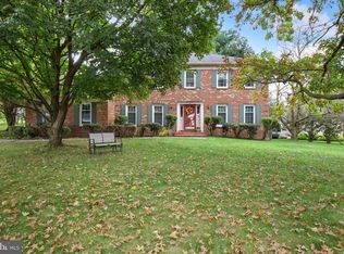 2644 W Ox Rd, Herndon, VA 20171