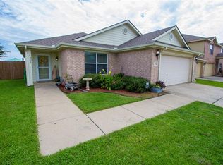 501 Del Mar Dr, Ponder, TX 76259