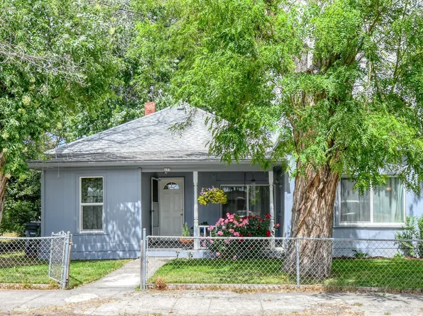 237 SW 2nd St, Pilot Rock, OR 97868