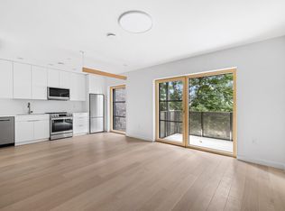 369 Manhattan Ave #3, Brooklyn, NY 11211