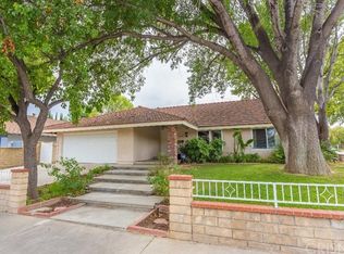 25651 Chimney Rock Rd, Santa Clarita, CA 91355