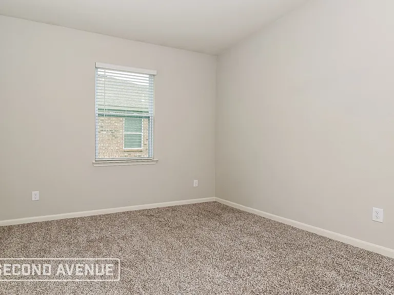 2005 Jeanine Dr — Photo 18