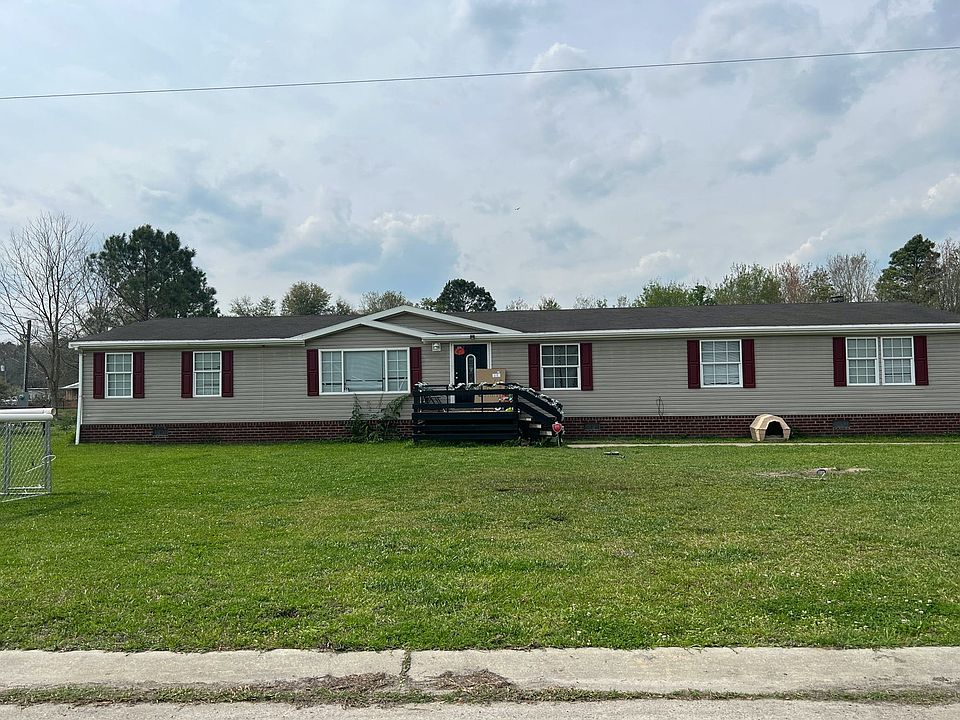 1st image of 63 NE Wax Myrtle Way