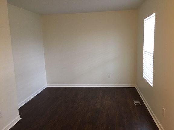 3rd image of 3139 Sitka Spruce Dr