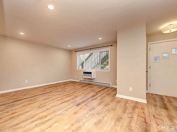 4th image of 143 Columbus Place #8
