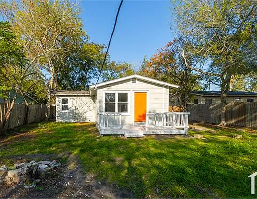 4910 Jo Ann St — Photo 13