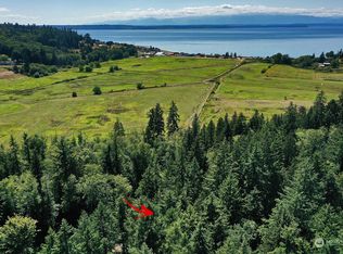 0 Thomas Ln, Clinton, WA 98236