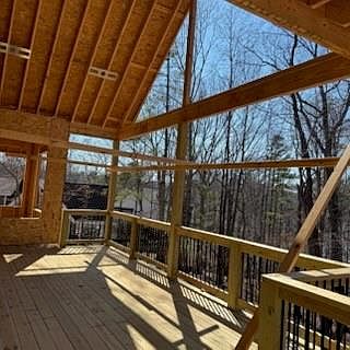 3rd image of 5990 Warpath Rd