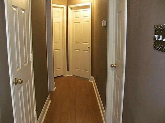 4th image of 5913 White Pine Dr