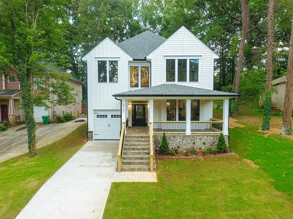 3367 Lawrence St, Scottdale, GA 30079