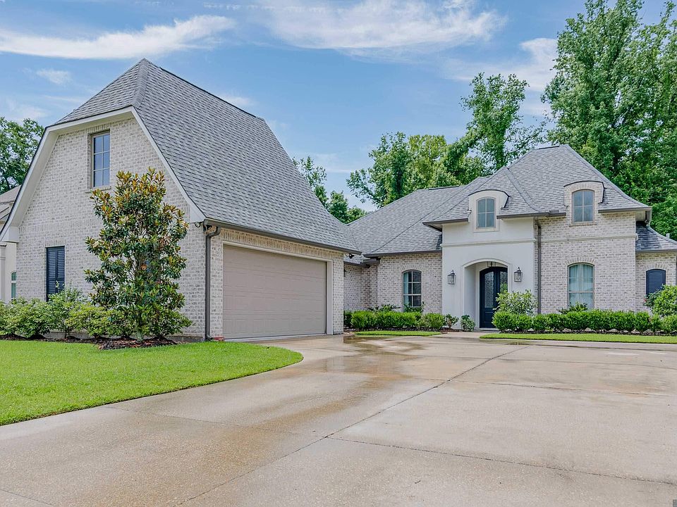 1st image of 36501 Royal Oak Dr