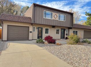 25 Villa Dr, Pueblo, CO 81001