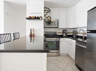 130 W 67th St APT 8J, Manhattan, NY 10023