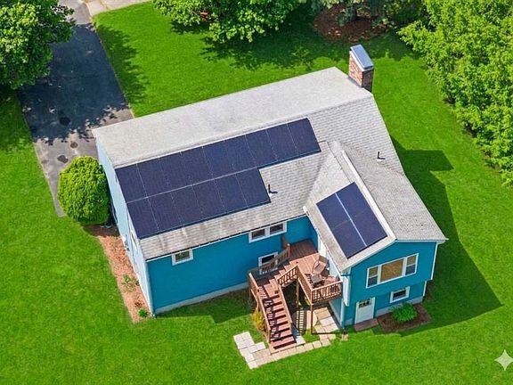 3rd image of 49 Hamilton Rd