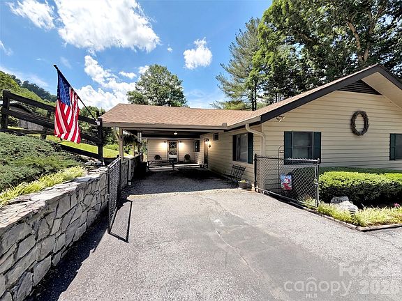 4th image of 72 Sanctuary Rd