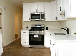 383 N Grove St FLOOR 1, East Orange, NJ 07017