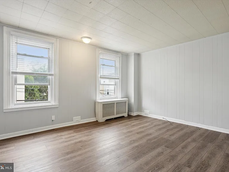 192 Dupont St #2 — Photo 7