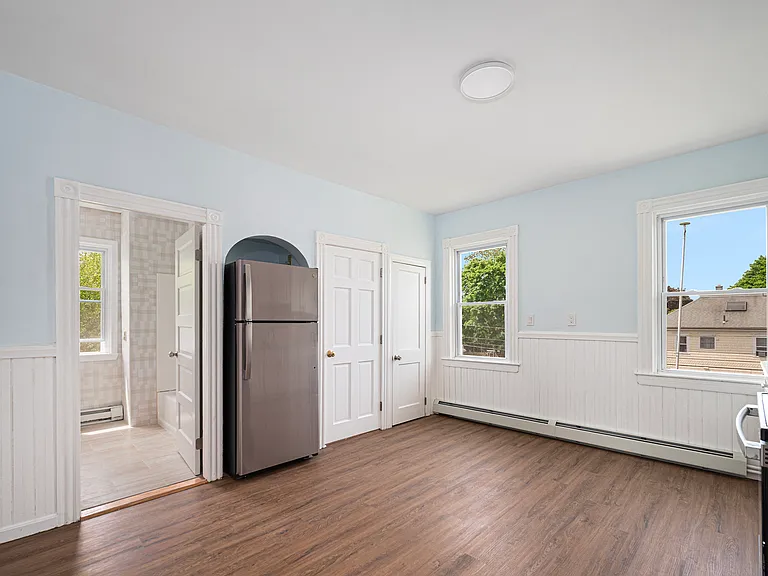 87 Lyman Ave #2 — Photo 7