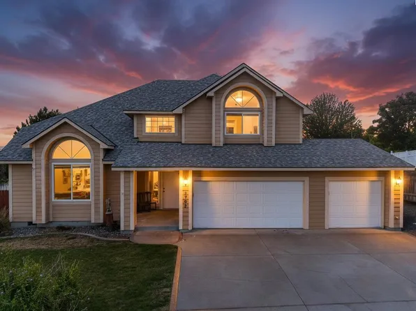 2792 Katie Rd, Kennewick, WA 99338