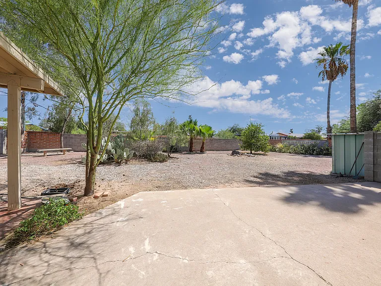 5650 E Burns St — Photo 29