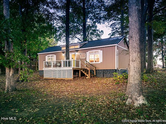 5th image of 6000 Haywood Drive