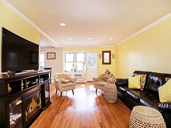 3rd image of 415 Gramatan Ave APT 6G