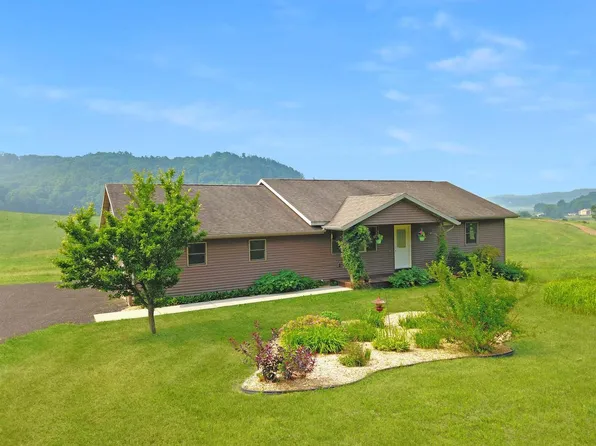 9193 Festival Avenue, Sparta, WI 54656