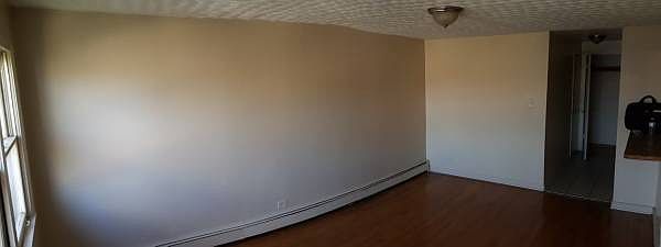 1st image of 5525 S Claremont Ave APT 3e