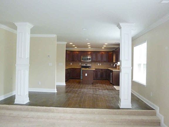 3rd image of 2226 Park Manor Ln
