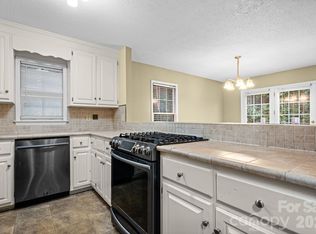 North Pointe, Hickory, NC 28601