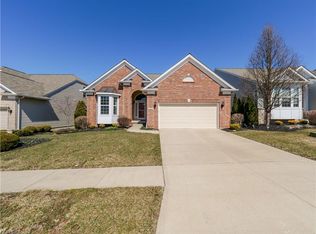 9154 Eldorado Trl, Strongsville, OH 44136