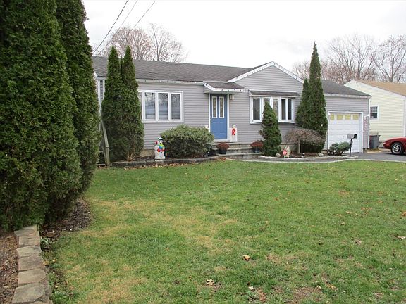 2nd image of 146 Claremont St