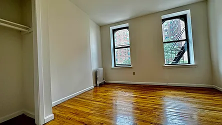 Rented by HOLTON REAL ESTATE INC.