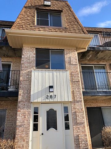 1st image of 267 Shorewood Dr