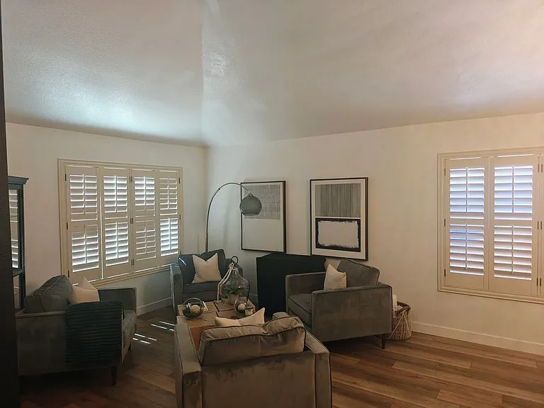 16025 S 12th Pl — Photo 5
