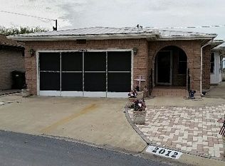 2012 Iowa Ave, Combes, TX 78535