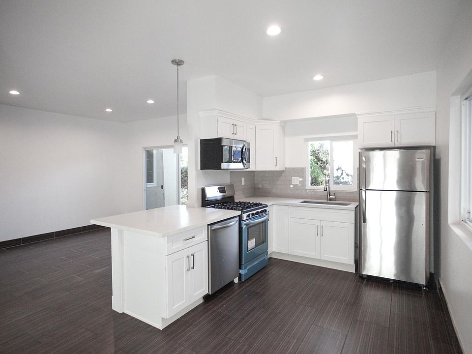 1st image of 401 Brooks Ave