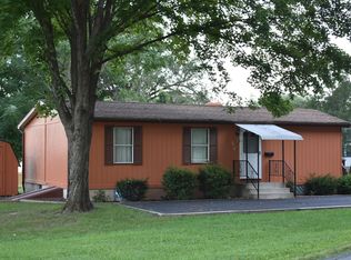 310 Avenue C, Matamoras, PA 18336