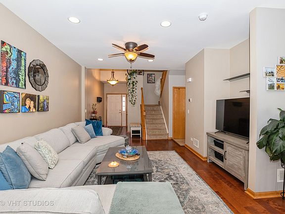 4th image of 17506 S Gilbert Dr