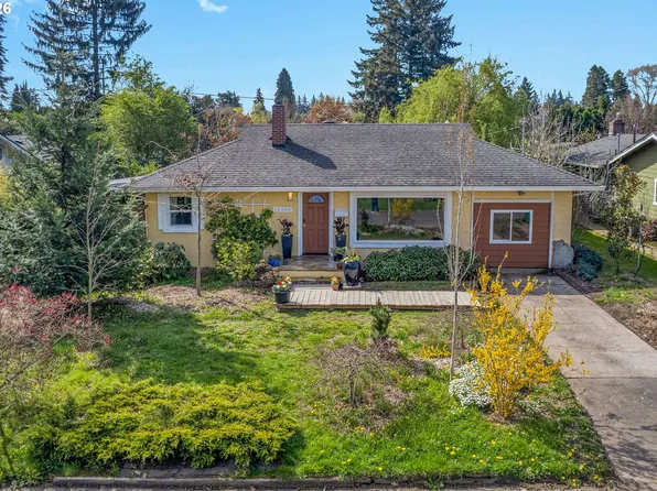 12030 NE Russell St, Portland, OR 97220