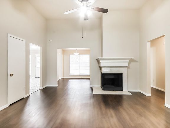 3rd image of 4110 Bassingham Dr