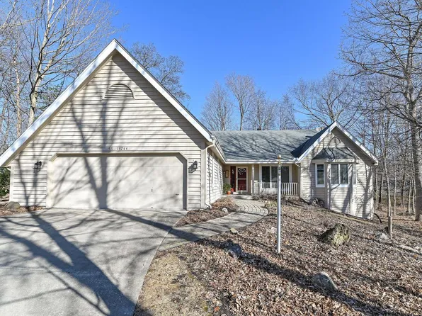 S77W19744 Sanctuary DRIVE, Muskego, WI 53150