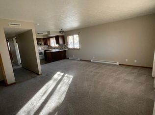 443 South St - Unit 1, Seward, NE 68434