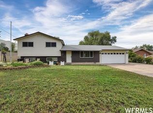 185 W 2400 N, Sunset, UT 84015
